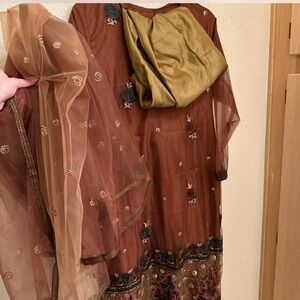 Shalwar Kameez 2 piece set with dupatta